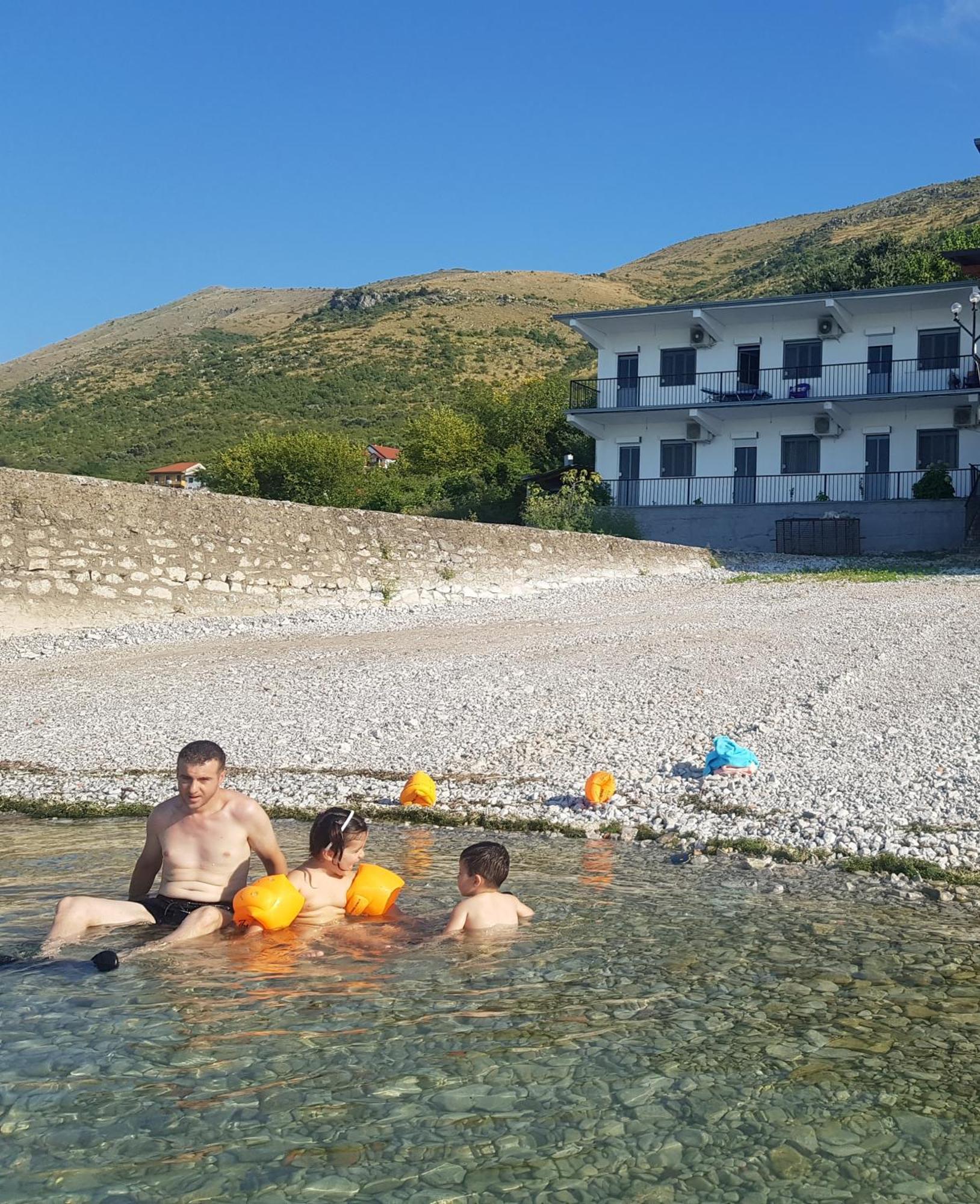 Rooms Lake View Balani Restaurant Shkodër 외부 사진